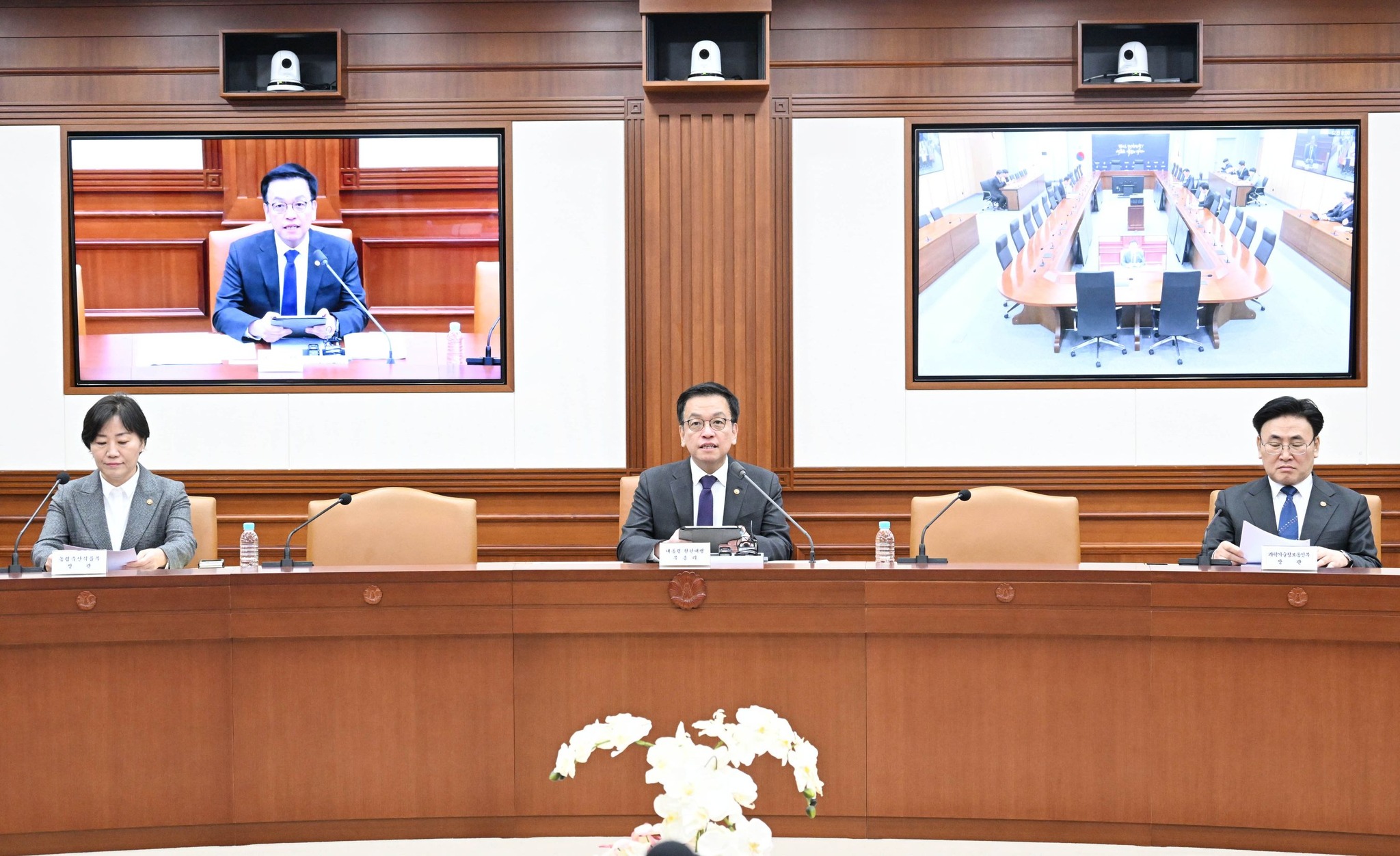 송미령 장관, 국정현안관계장관회의 겸 경제관계장관회의 참석