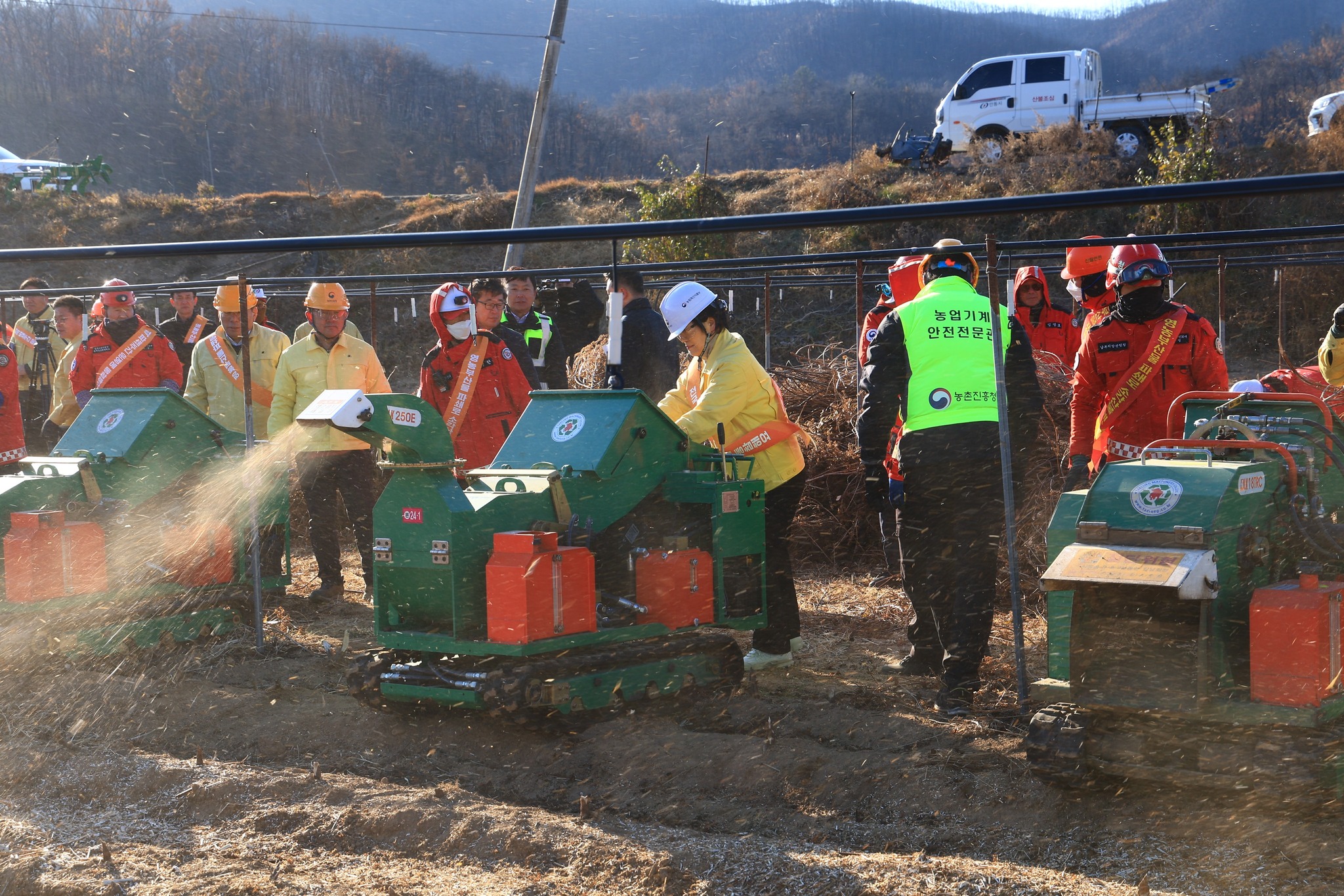 송미령 장관, 겨울철 산불 예방 및 피해 복구 현장 점검