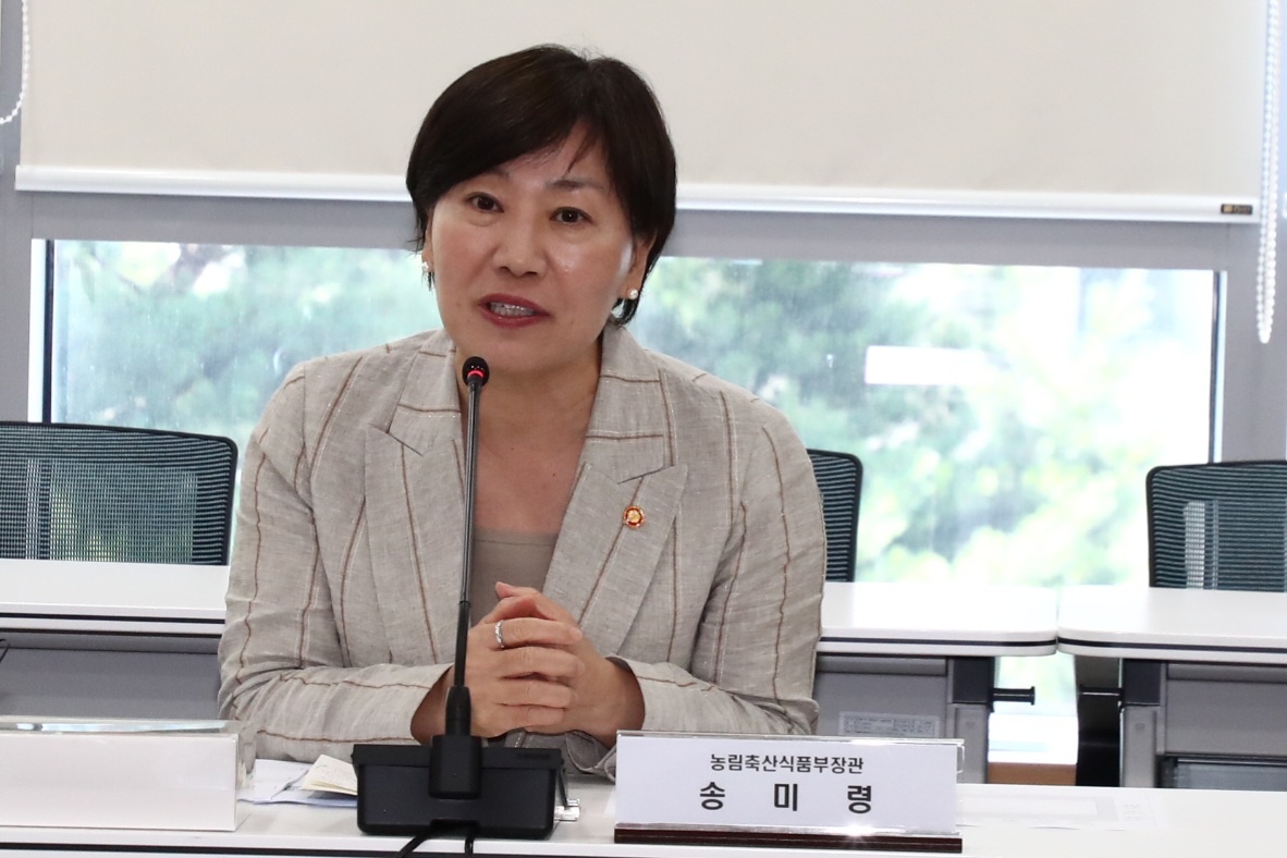 송미령 장관, 전국농업노동조합 연합회와의 간담회 참석