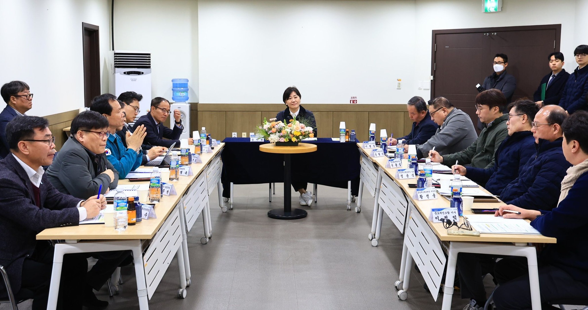 송미령 장관, 충북 소재 축산물공판장 방문