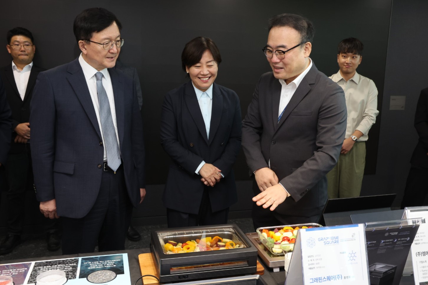 송미령 장관, 푸드테크산업 경쟁력 제고를 위한 서울대학교, 한국푸드테크협의회와 3자간 업무협약