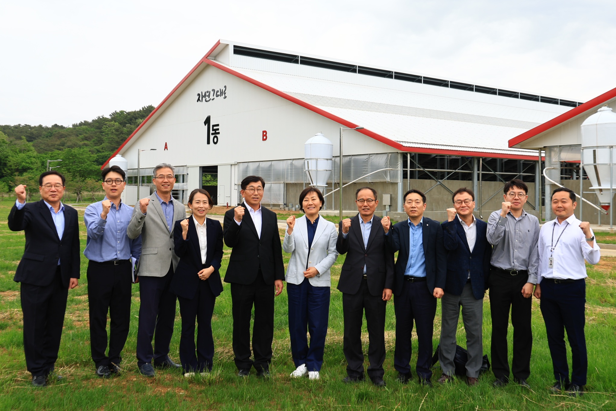 송미령 장관, 최초 준공된 충남 당진 스마트 축산단지 현장 점검
